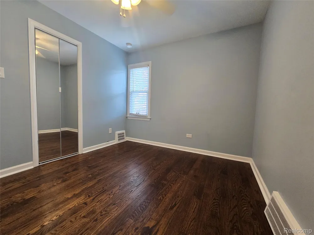 203 S Wilson Avenue Royal Oak City, MI 48067