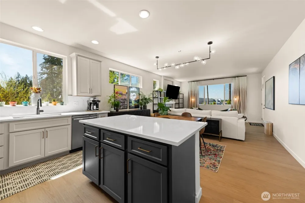 3401 Lanyard Drive NE Lacey, WA 98516