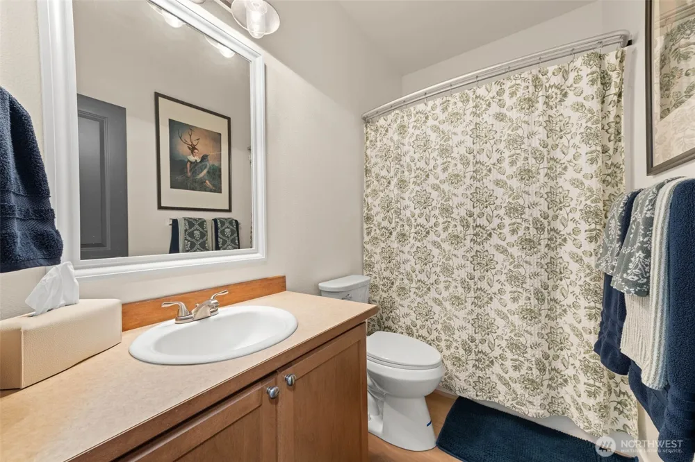 3401 Lanyard Drive NE Lacey, WA 98516
