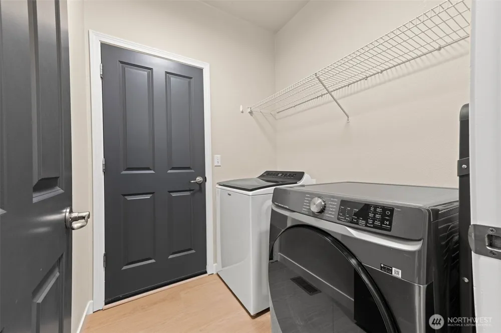 3401 Lanyard Drive NE Lacey, WA 98516