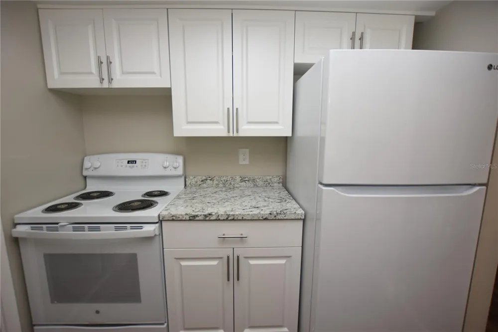 1224 WATERVIEW BOULEVARD E Lakeland, FL 33801