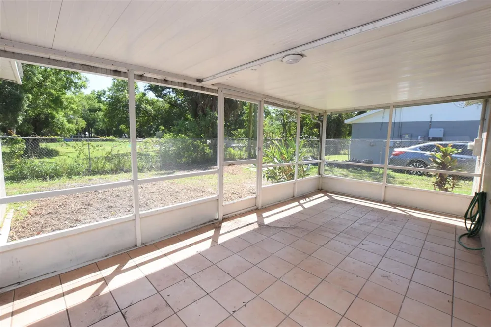 1224 WATERVIEW BOULEVARD E Lakeland, FL 33801