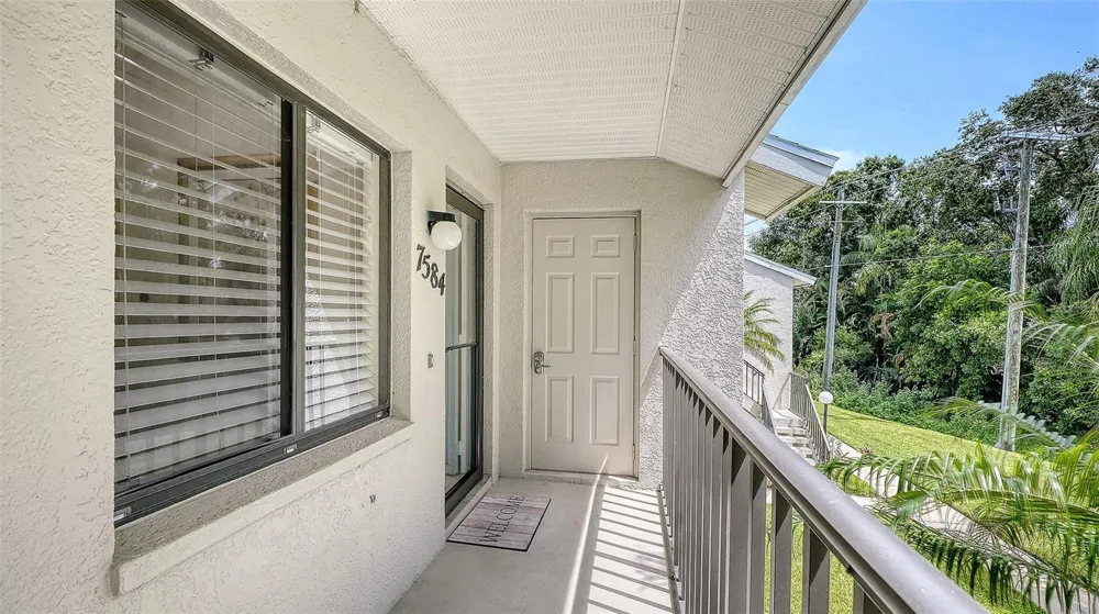 7584 EAGLE CREEK DRIVE #7584 Sarasota, FL 34243