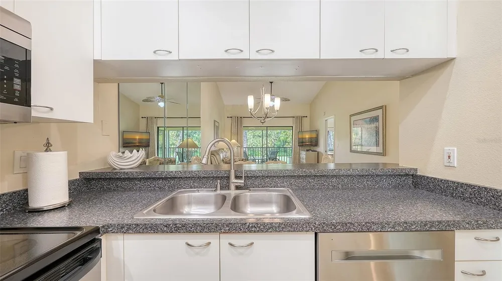 7584 EAGLE CREEK DRIVE #7584 Sarasota, FL 34243