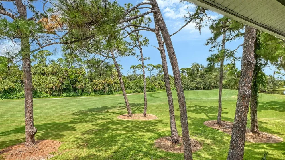 7584 EAGLE CREEK DRIVE #7584 Sarasota, FL 34243