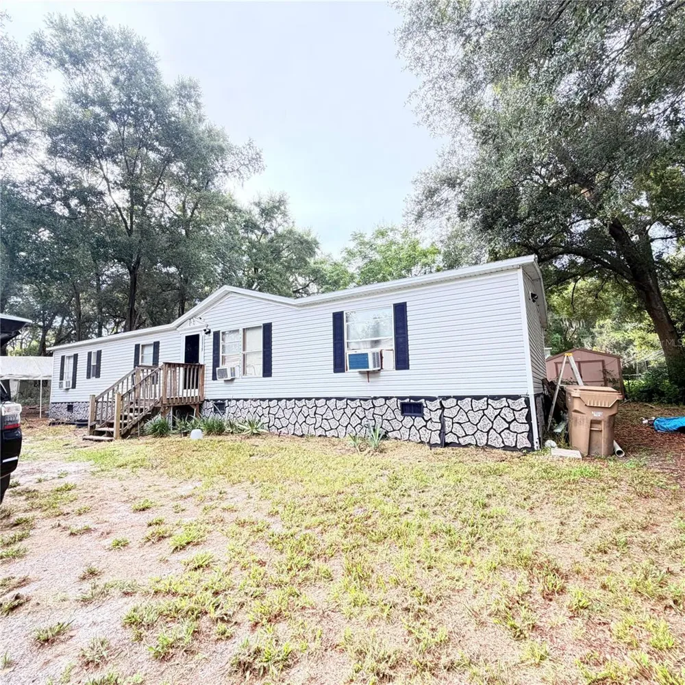 20315 GREENWING ROAD Altoona, FL 32702