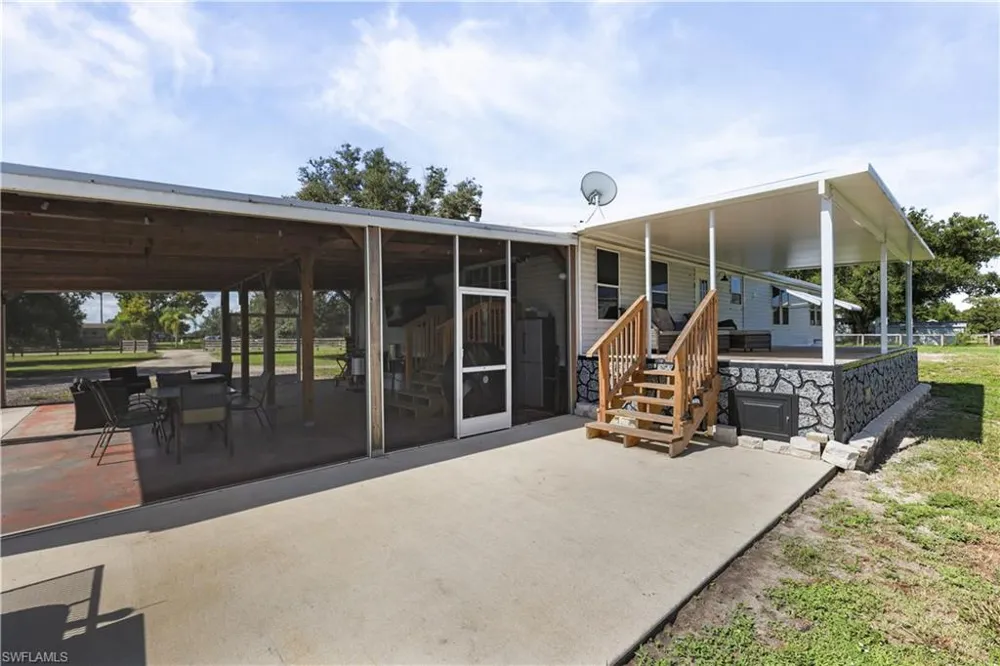 4480 Fort Simmons Avenue Labelle, FL 33935