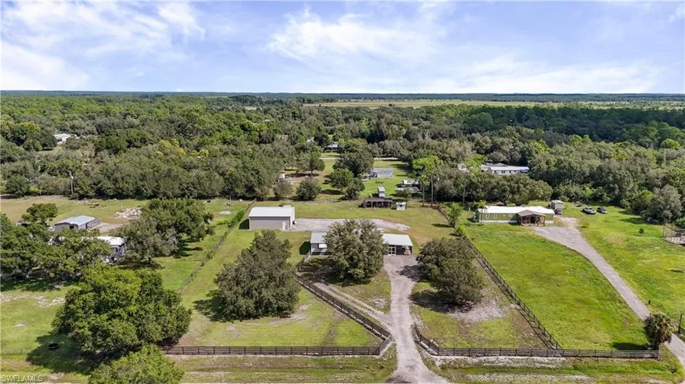 4480 Fort Simmons Avenue Labelle, FL 33935