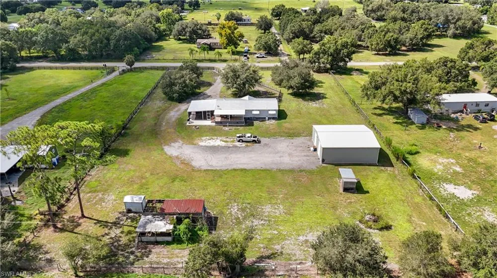 4480 Fort Simmons Avenue Labelle, FL 33935