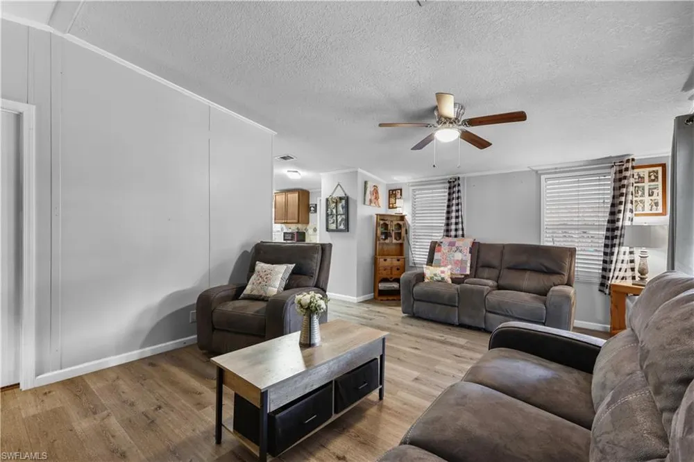4480 Fort Simmons Avenue Labelle, FL 33935