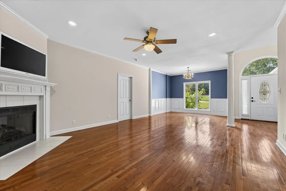 204 Cheshire Rd Clarksville, TN 37043