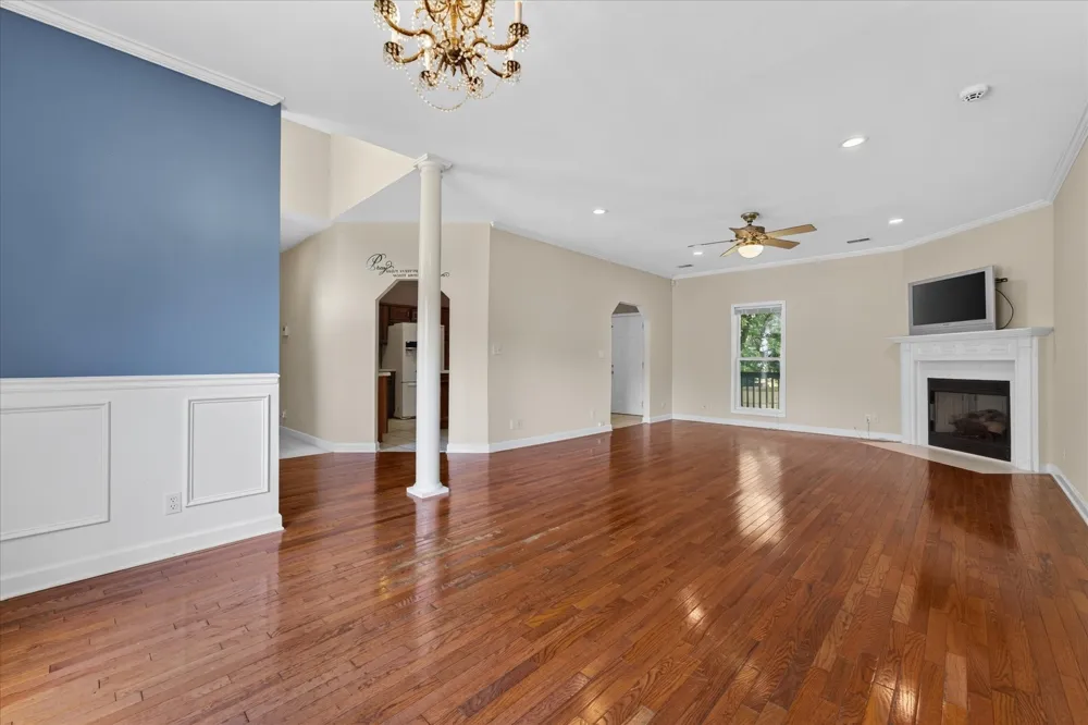 204 Cheshire Rd Clarksville, TN 37043