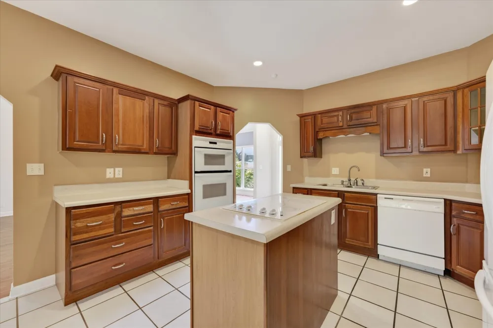 204 Cheshire Rd Clarksville, TN 37043