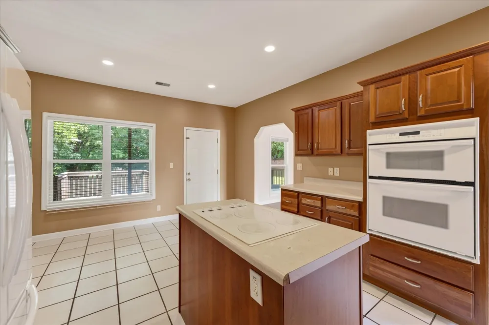 204 Cheshire Rd Clarksville, TN 37043