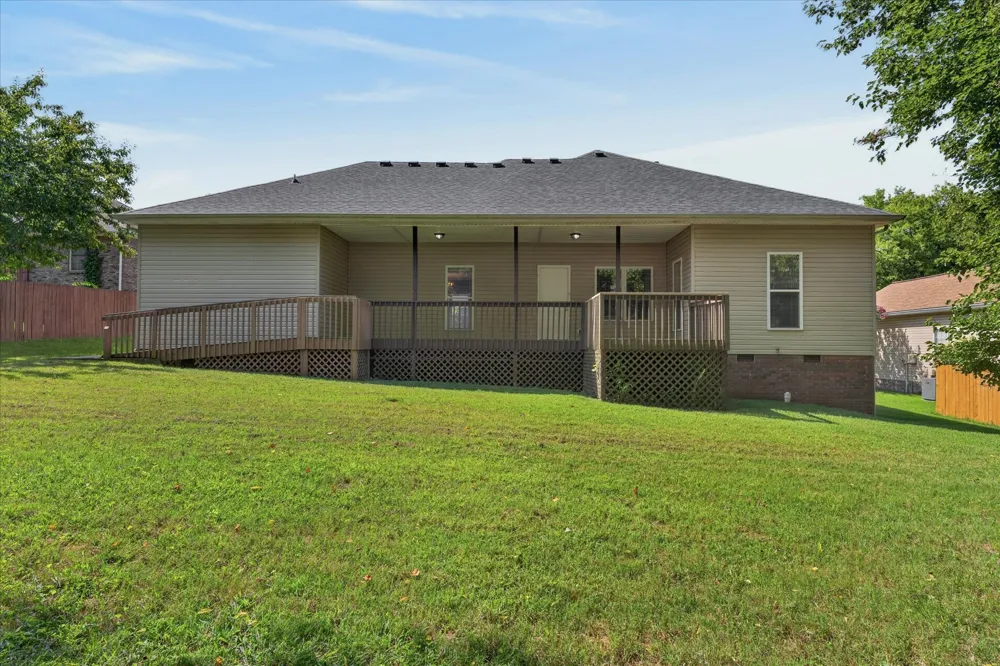 204 Cheshire Rd Clarksville, TN 37043