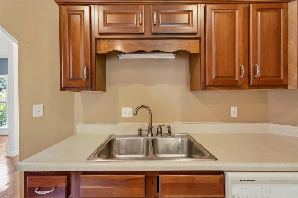 204 Cheshire Rd Clarksville, TN 37043
