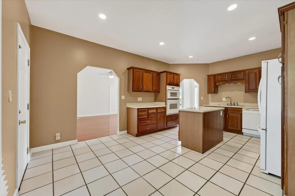 204 Cheshire Rd Clarksville, TN 37043