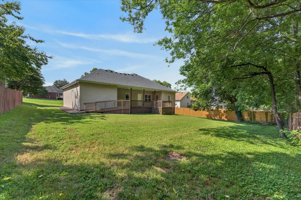 204 Cheshire Rd Clarksville, TN 37043