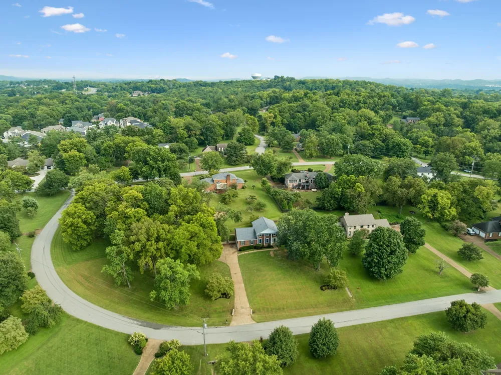 1005 Vista Cir Franklin, TN 37067