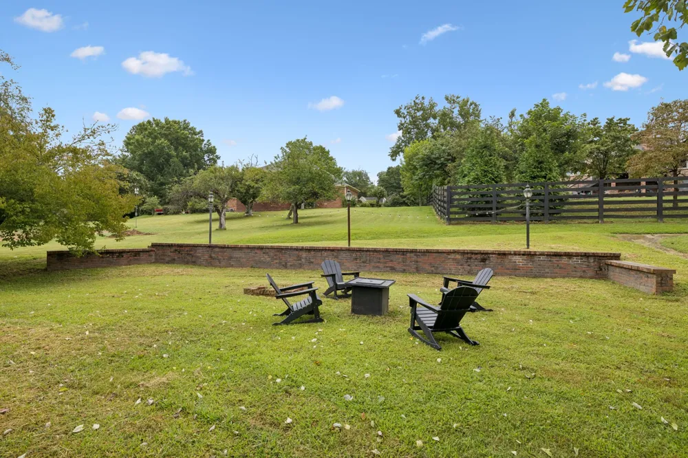 1005 Vista Cir Franklin, TN 37067