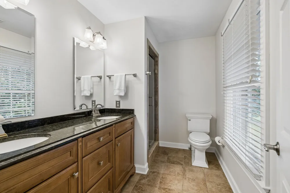 1005 Vista Cir Franklin, TN 37067