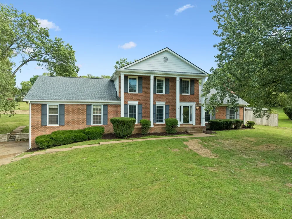 1005 Vista Cir Franklin, TN 37067