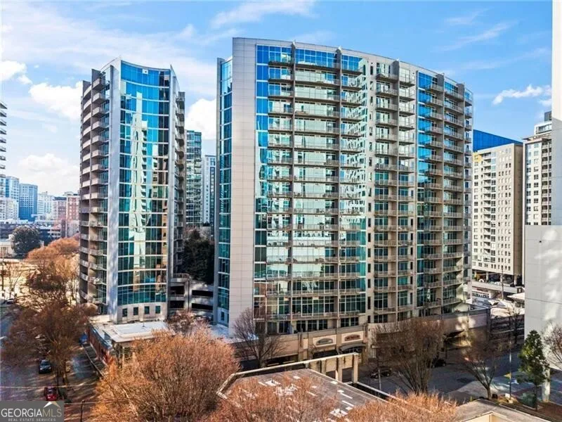 44 Peachtree PL NW Atlanta, GA 30309