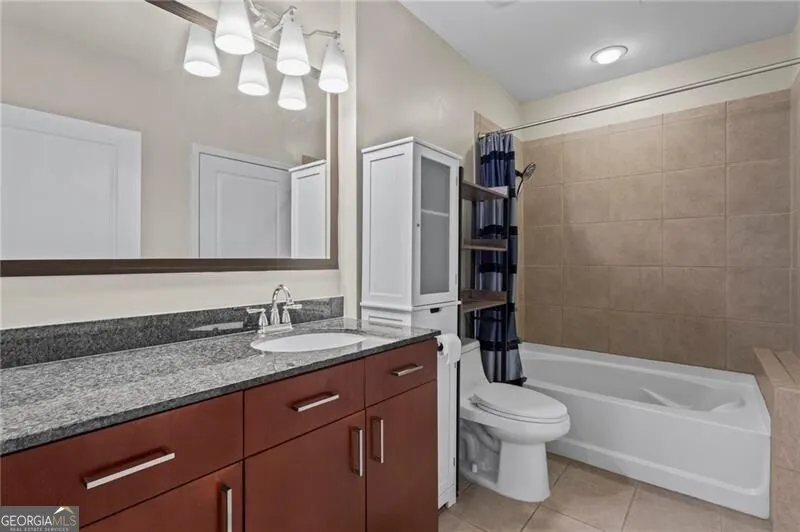 44 Peachtree PL NW Atlanta, GA 30309