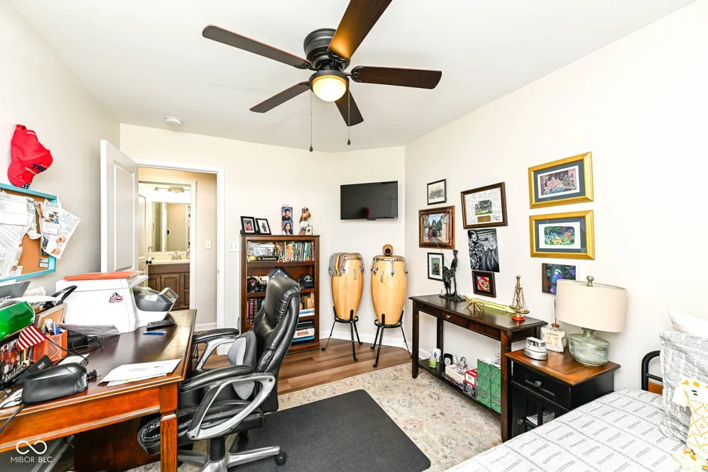 8360 Quillen Drive Avon, IN 46123