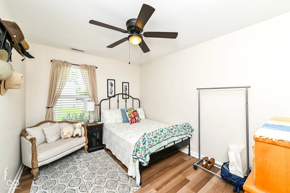 8360 Quillen Drive Avon, IN 46123