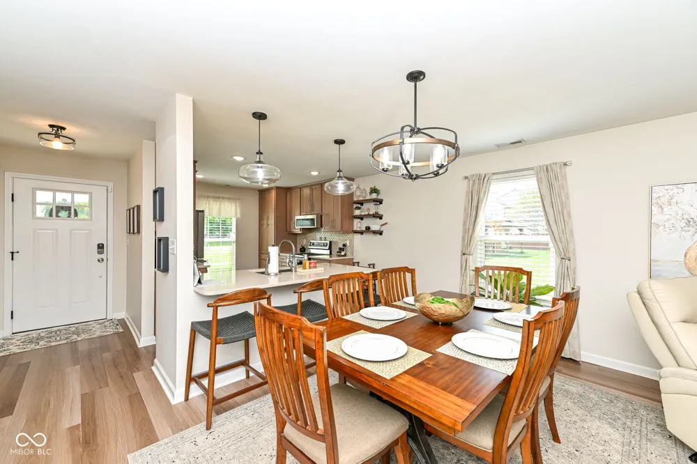 8360 Quillen Drive Avon, IN 46123
