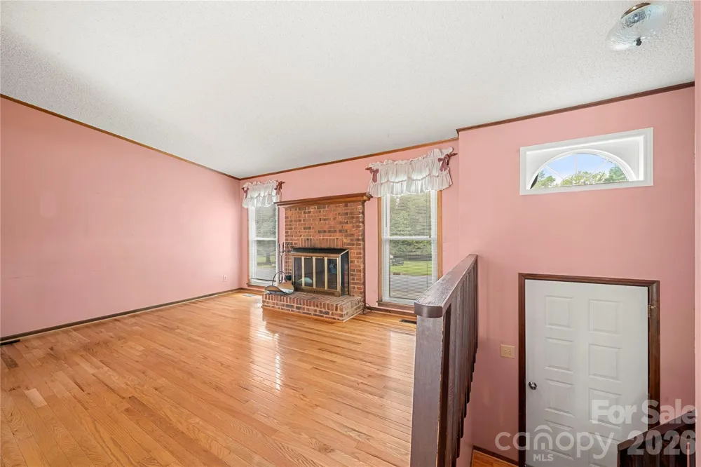 1810 Oak Hollow Road Gastonia, NC 28054