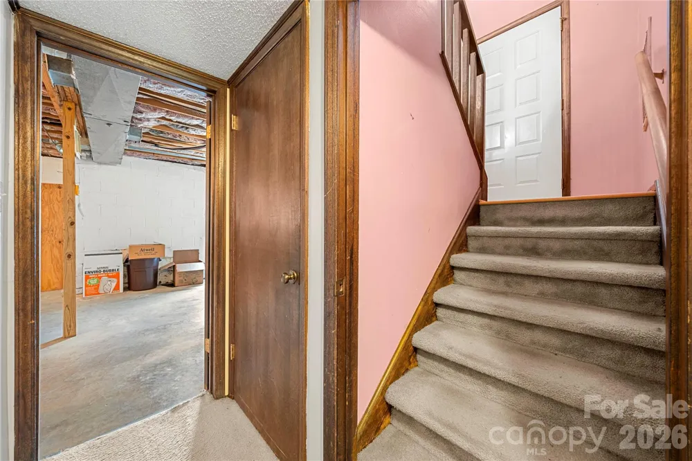 1810 Oak Hollow Road Gastonia, NC 28054