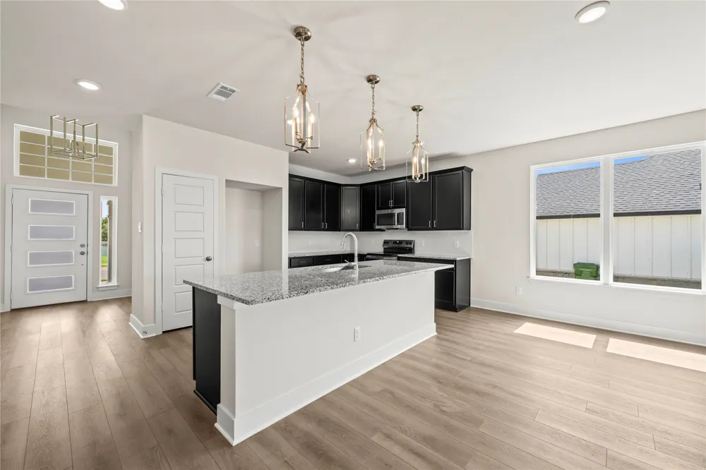 8008 Townsend Drive Waco, TX 76708