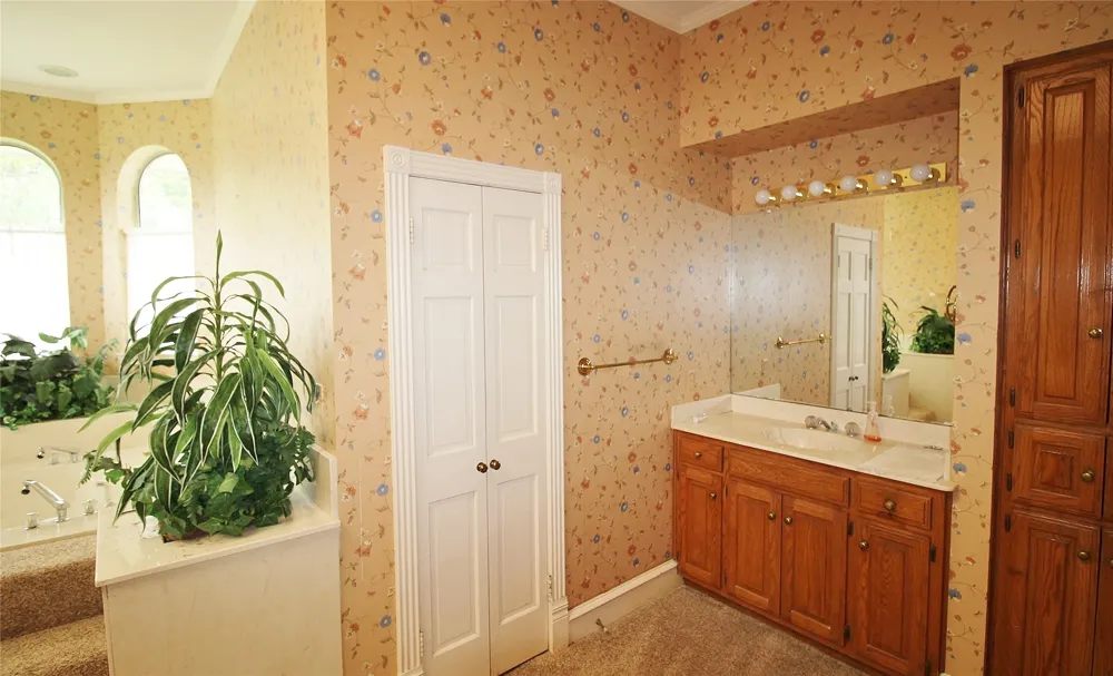 8150 Bob White Road Waxahachie, TX 75167