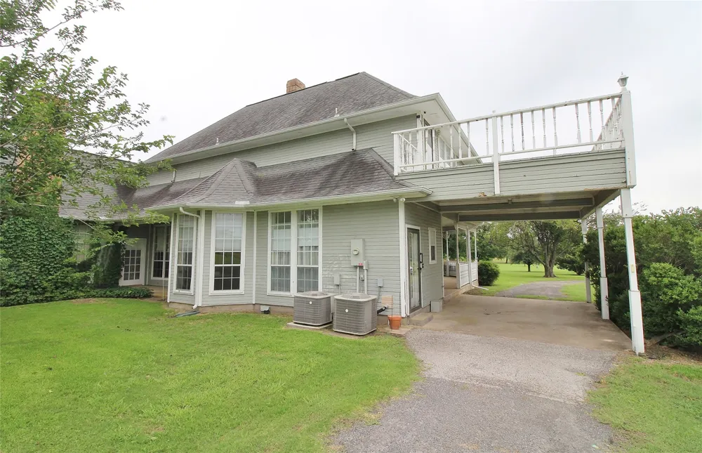 8150 Bob White Road Waxahachie, TX 75167