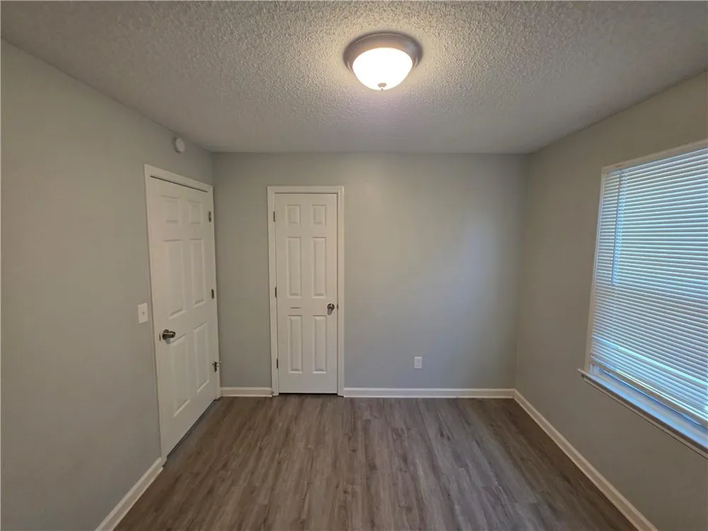 17 Winchester Drive Euharlee, GA 30145