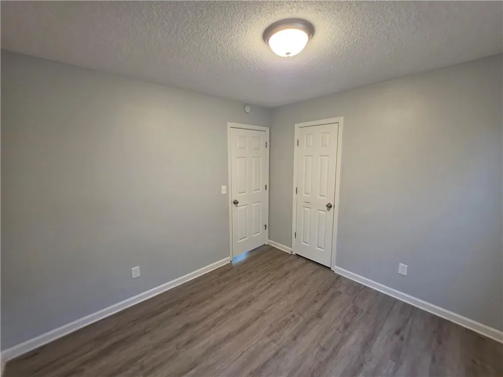 17 Winchester Drive Euharlee, GA 30145