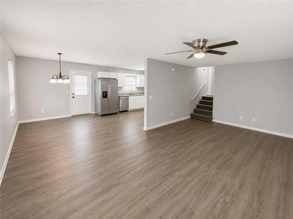 17 Winchester Drive Euharlee, GA 30145