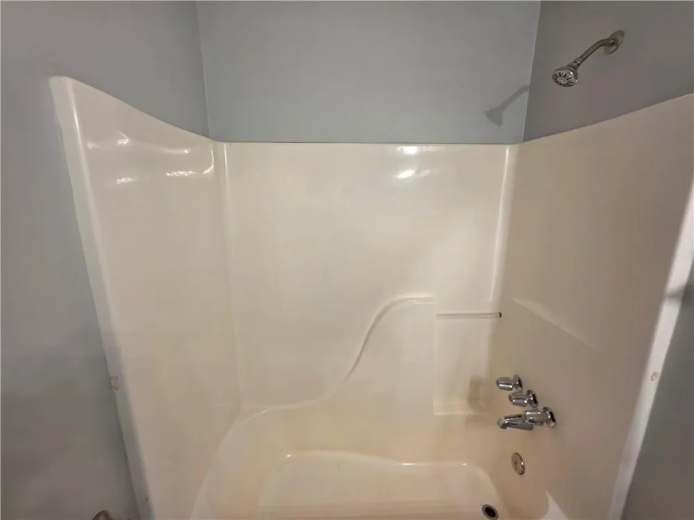 17 Winchester Drive Euharlee, GA 30145