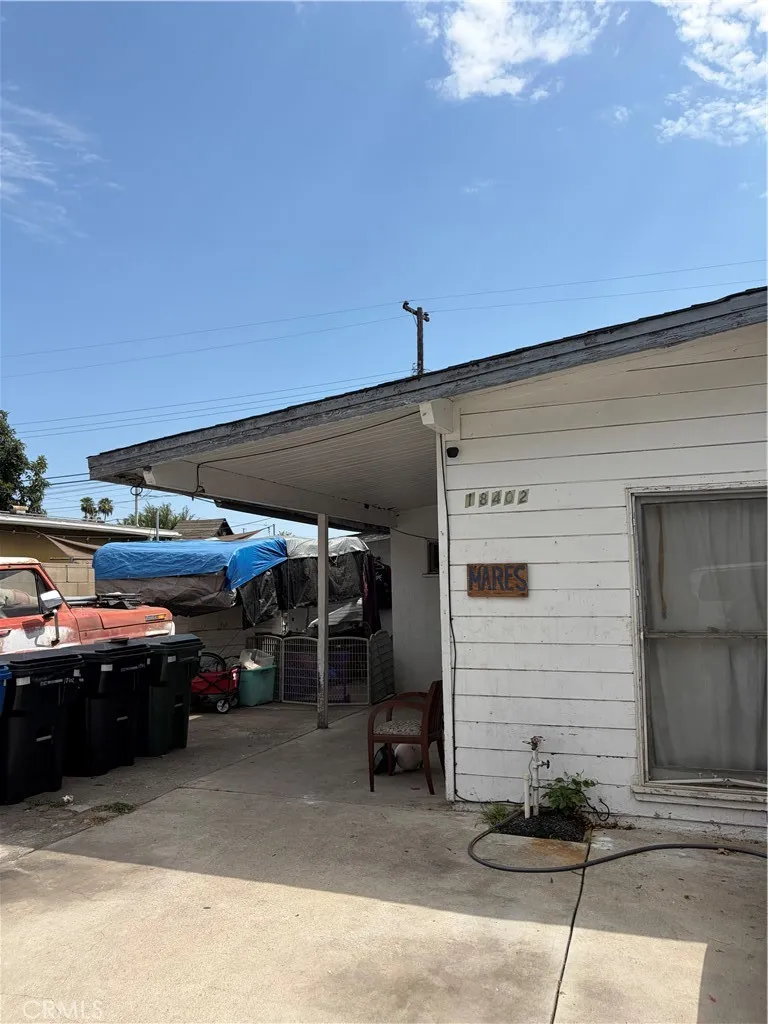 18402 E Nearfield Azusa, CA 91702