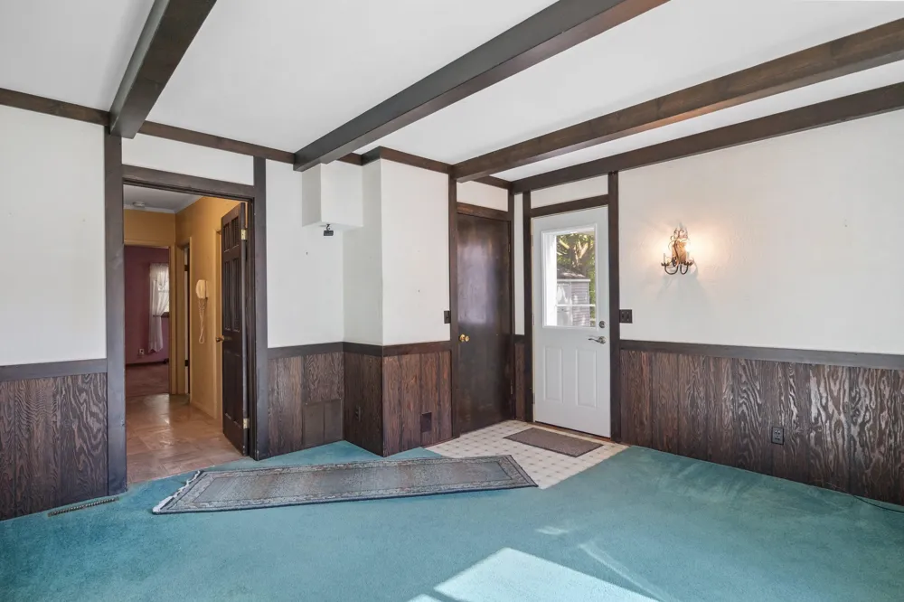 4361 Chippewa Trail Fremont, MI 49412