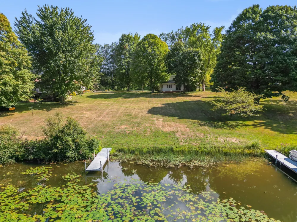 4361 Chippewa Trail Fremont, MI 49412