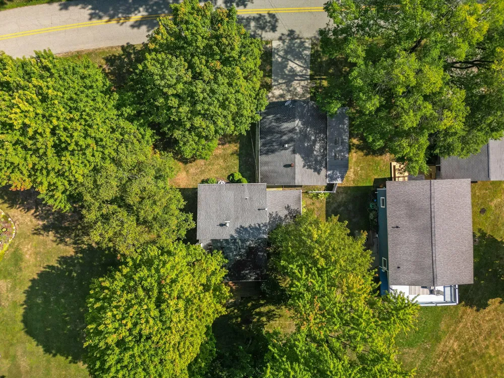 4361 Chippewa Trail Fremont, MI 49412