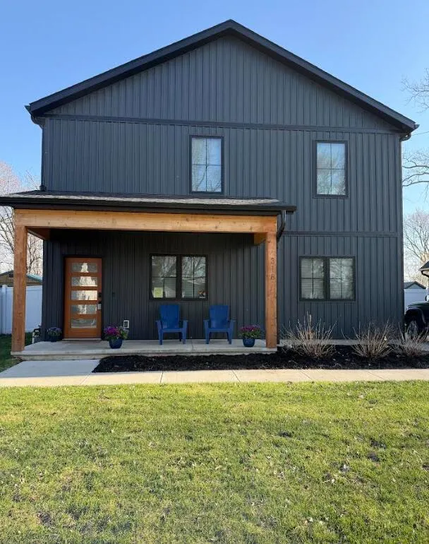 318 Edgell Street South Haven, MI 49090