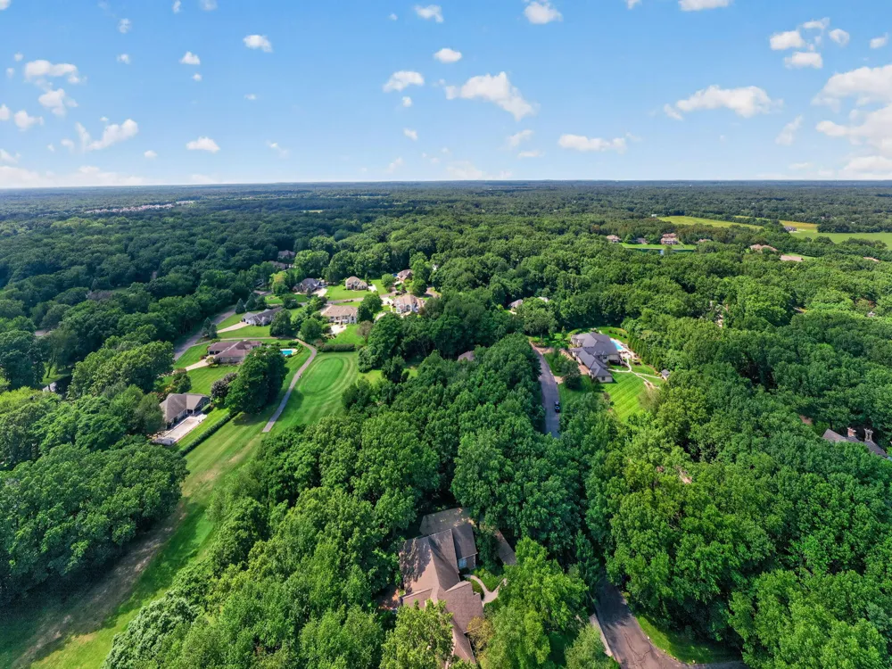 Cayuga Heights Lane Niles, MI 49120