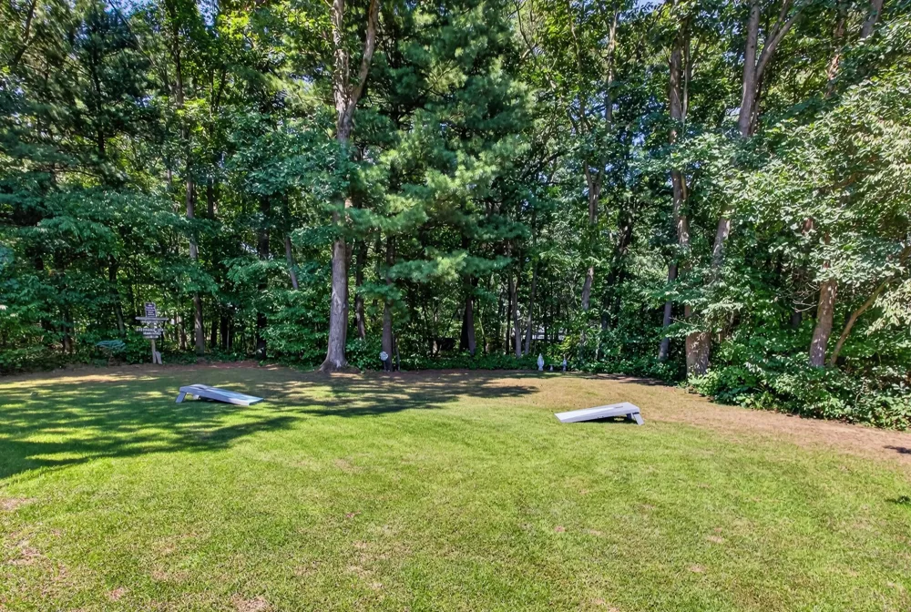 3427 Dana Drive Hamilton, MI 49419