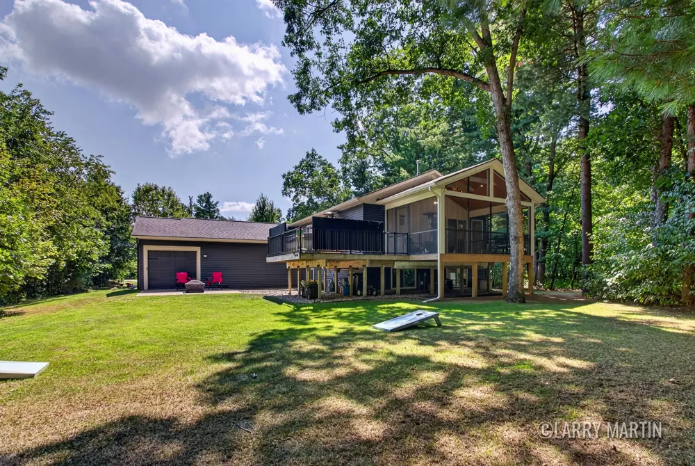 3427 Dana Drive Hamilton, MI 49419