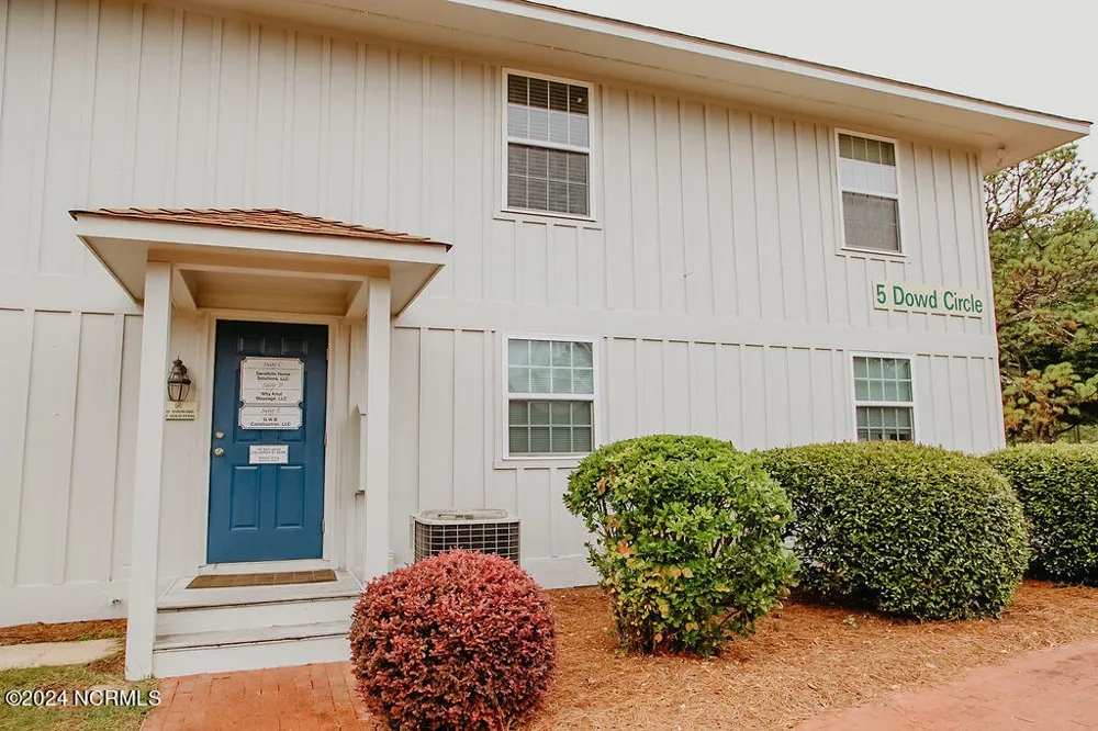 5 Dowd Circle #Ste D Pinehurst, NC 28374