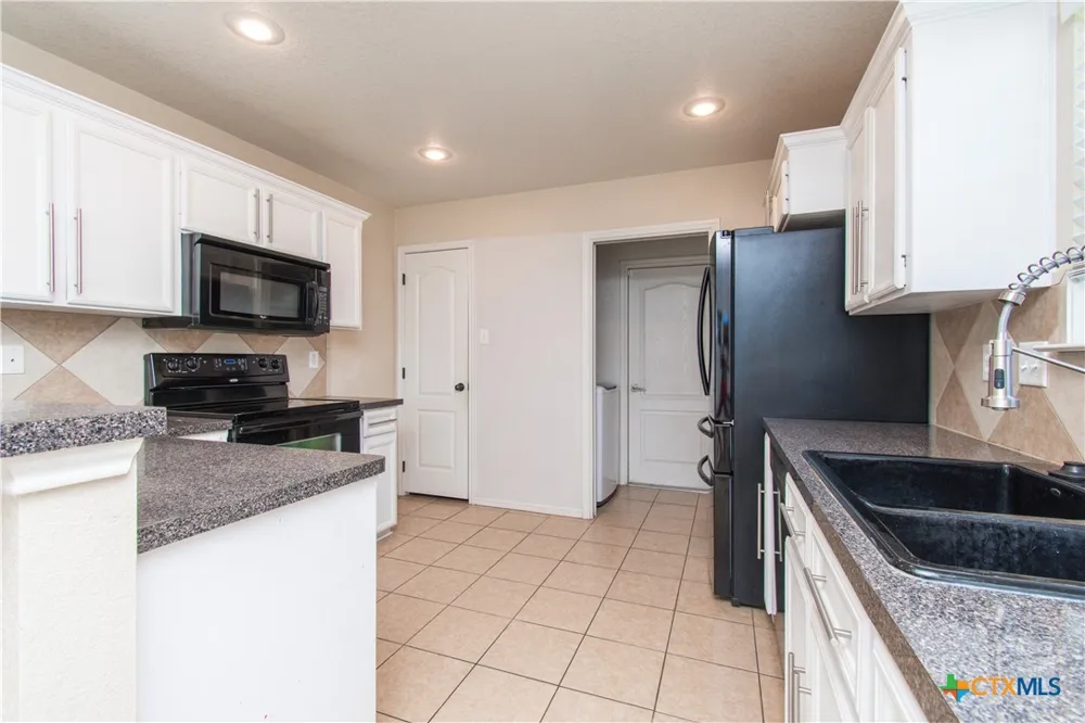 1108 Copper Creek Killeen, TX 76549